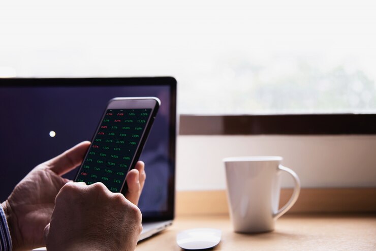 هل الوقت مناسب للاستثمار بالنفط